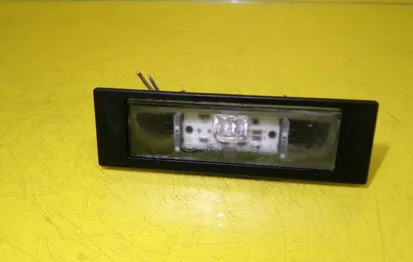 BMW 1 E81 E87 Number plate light 7193294