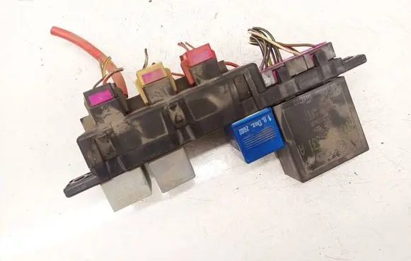 Skoda Superb B5 (3U) Fuse box set 4B0955531A