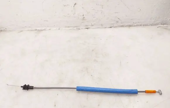 Hyundai Kona I Front door cable line