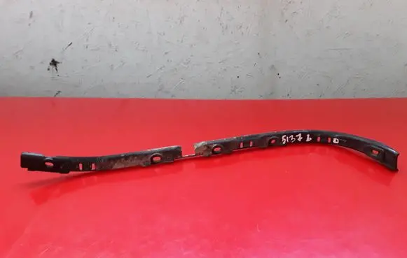 Cadillac SRX Rear bumper mounting bracket 25757848