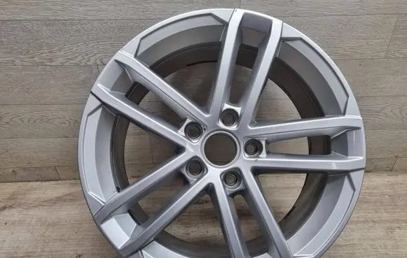 Volkswagen Golf VII R17 alloy rim 5G0601025AP
