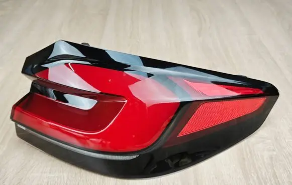 BMW 5 G30 G31 G38 Rear/tail lights 8493812
