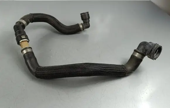 Jeep Cherokee Engine coolant pipe/hose 52014624AA