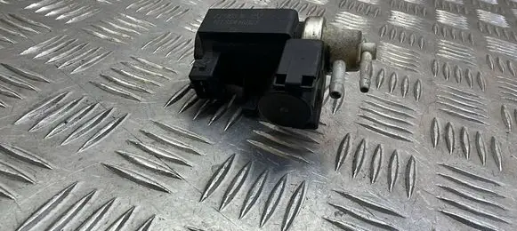 KIA Sorento Turbo solenoid valve 72190316