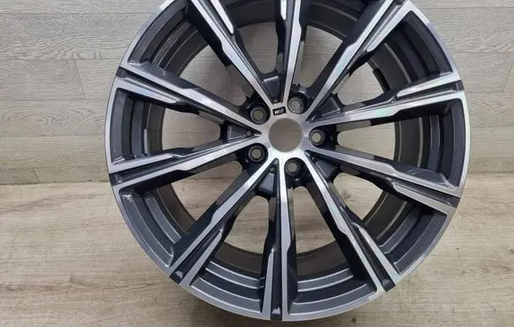 BMW X5 G05 R20 alloy rim 8071996