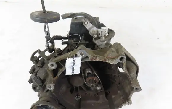 Volkswagen Golf IV Manual 6 speed gearbox FYK