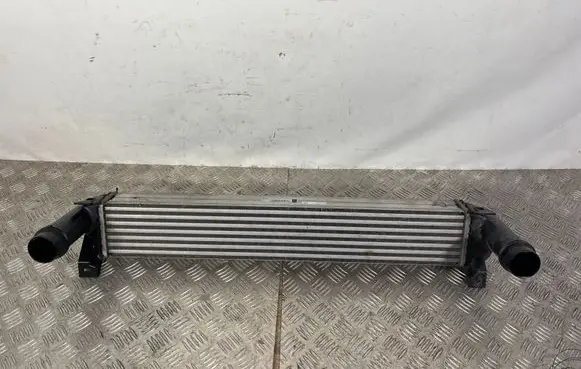 Jeep Cherokee Intercooler radiator 52014780AB AA1271004733