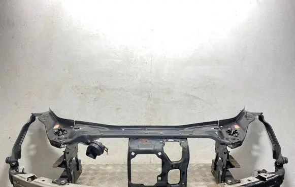 Mercedes-Benz CLS C219 Radiator support slam panel