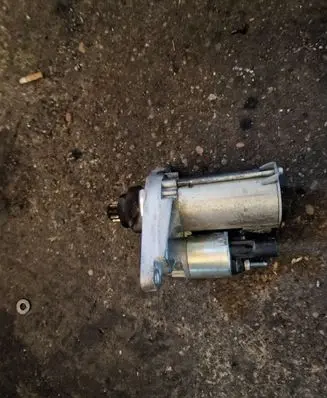 Volkswagen Golf VI Starter motor