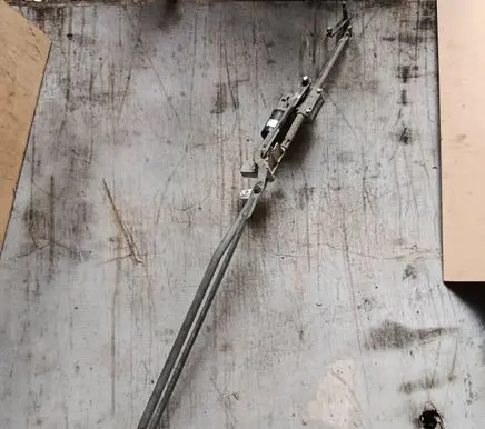 Citroen C4 II Picasso Front wiper linkage and motor 180982 45638
