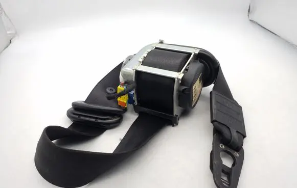 Audi A6 S6 C6 4F Front seatbelt 4F0857705K 615329000