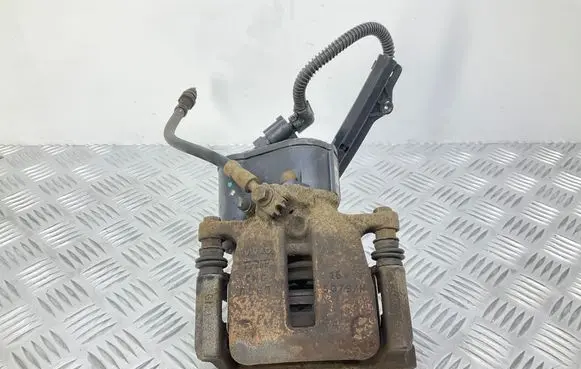 Audi Q3 8U Rear brake caliper 5079H