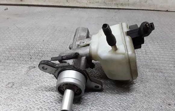 Seat Altea Master brake cylinder 1K1611301D