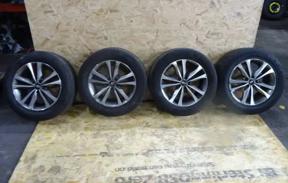 Hyundai Santa Fe R18 alloy rim 52910-2W285