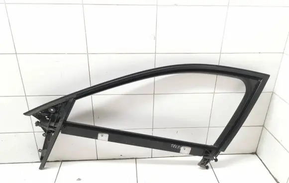 Audi A3 S3 8P Front door window/glass frame 8p4837629 8p4867367