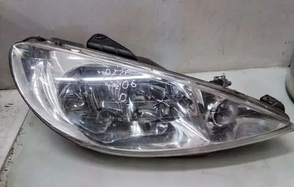 Peugeot 206 Headlight/headlamp