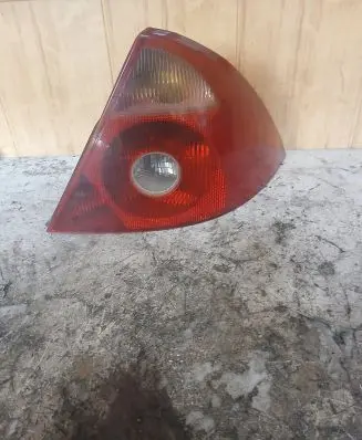 Ford Mondeo Mk III Rear/tail lights