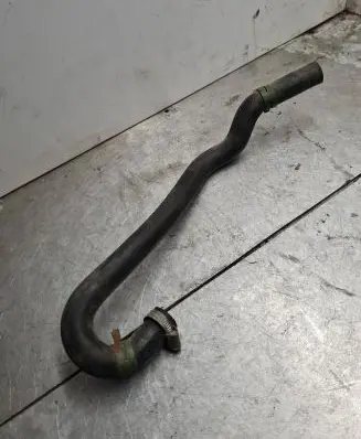 Volkswagen Transporter - Caravelle T4 Engine coolant pipe/hose 701819373F