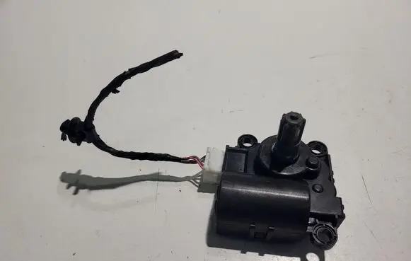 KIA Sportage A/C air flow flap actuator/motor 