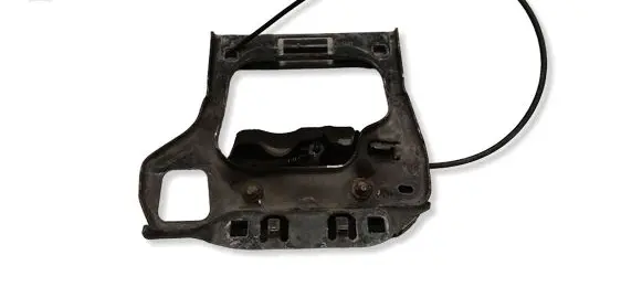 Peugeot 208 I Other engine bay part 725027