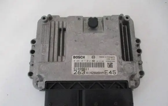 Fiat Doblo Engine control unit/module ECU 51899611