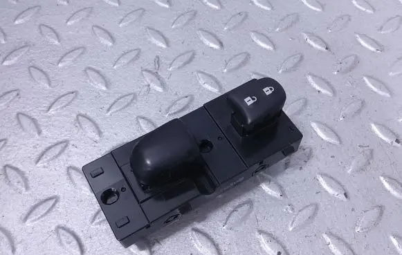 Nissan Pulsar Electric window control switch 254114BA0A
