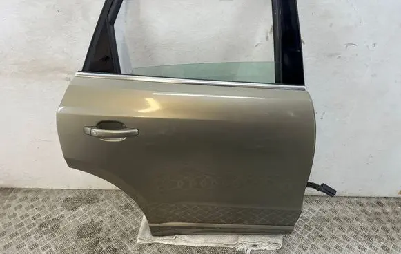 Rear door