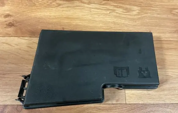 Ford Focus Fuse box cover 3M5T14A076AB