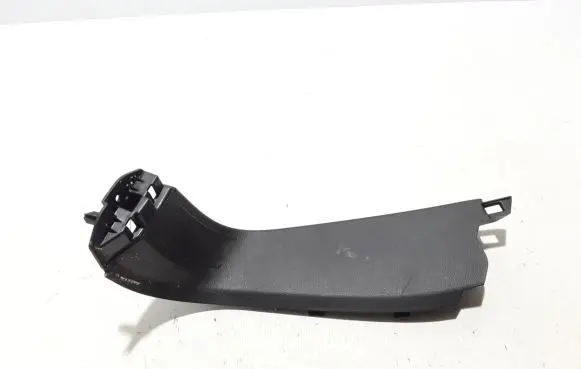 Renault Austral Tailgate/trunk side cover trim 933003753R