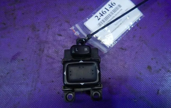 Mazda 6 Wing mirror switch 