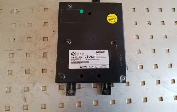 Volkswagen Touareg I Bluetooth control unit module 7L6035730