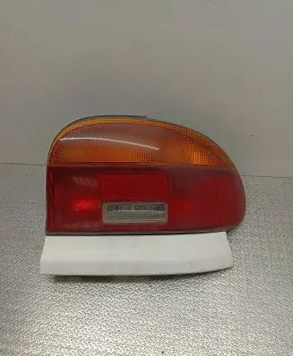 Mazda 121 Rear/tail lights 22061364 3309505R