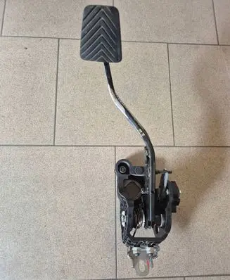 Hyundai i30 Clutch pedal 32802J7000