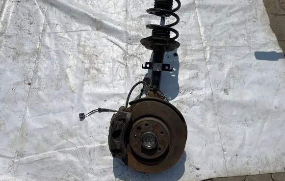 Renault Kadjar Front wheel hub spindle knuckle 400154EA0A