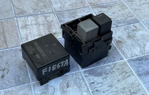 Ford Fiesta Other relay 2S6T14A390AA 2S6T14A076BA