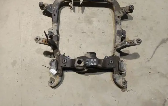 Opel Astra H Front subframe