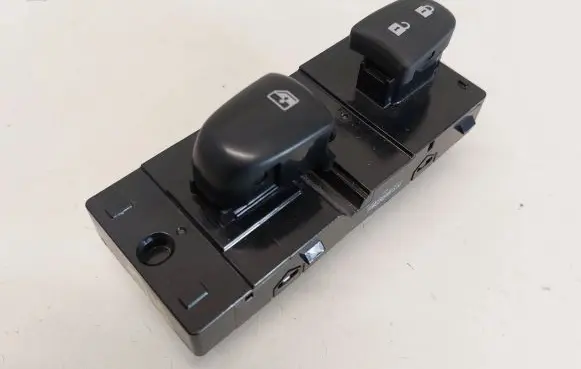Renault Kadjar Electric window control switch