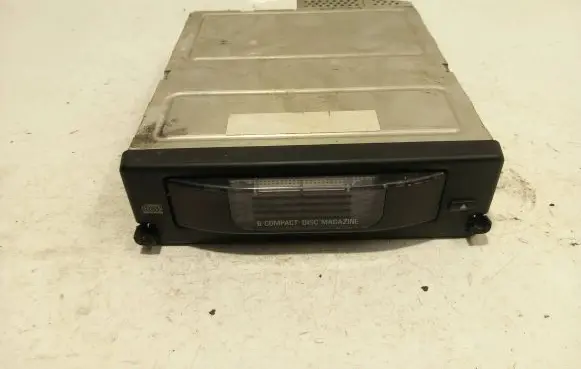 BMW 5 E60 E61 CD/DVD changer 65126938975