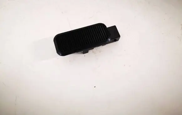 Audi Q4 e-tron Rear door interior light 094741