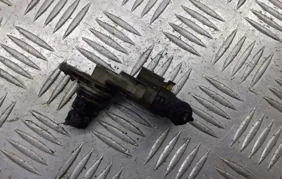 Opel Corsa D Camshaft vanos timing valve 55201874