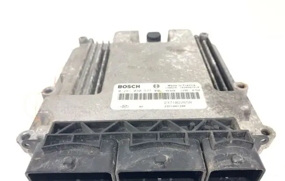 Opel Movano B Engine control unit/module ECU 237102265R