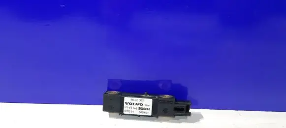 Volvo S60 Airbag deployment crash/impact sensor 8622365