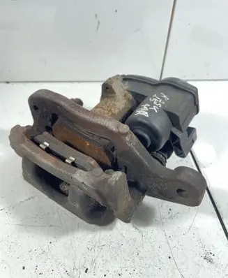 Nissan Qashqai Rear brake caliper 32353311C