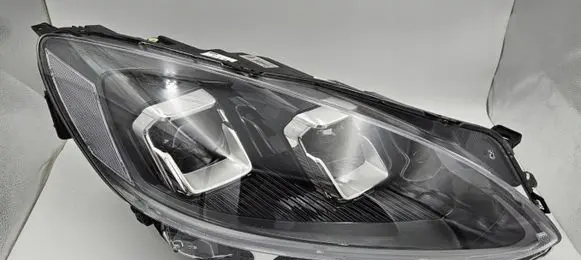 Volkswagen Golf VII Headlight/headlamp 5G1941006D F135