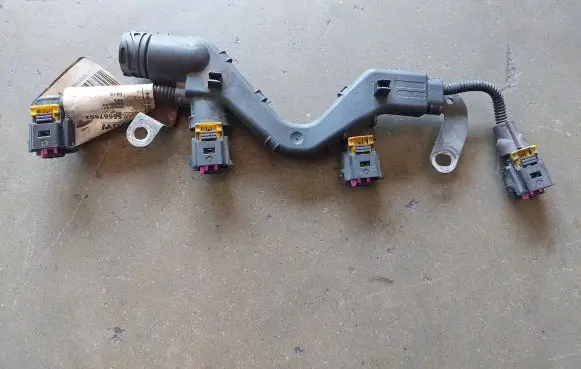 Opel Insignia A Fuel injector wires 55567592