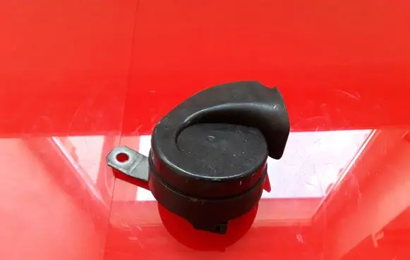 Subaru Forester SG Horn signal E13000094