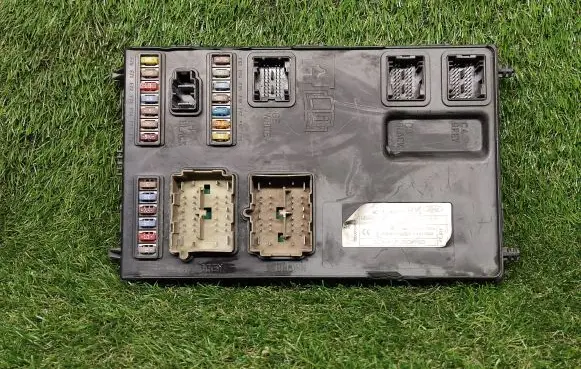 Ford Transit Power management control unit 6C1T14A073BK 5WK48947K