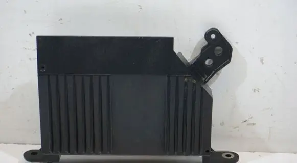 Volvo XC90 Sound amplifier 