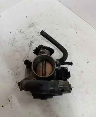 Audi A4 S4 B5 8D Throttle valve 40823721000