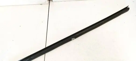Volvo S40 Front door glass trim molding